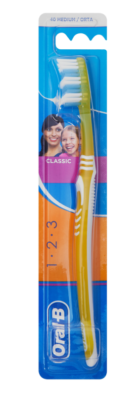 ORAL B T/B 3EFF CLASSIC 40 MED